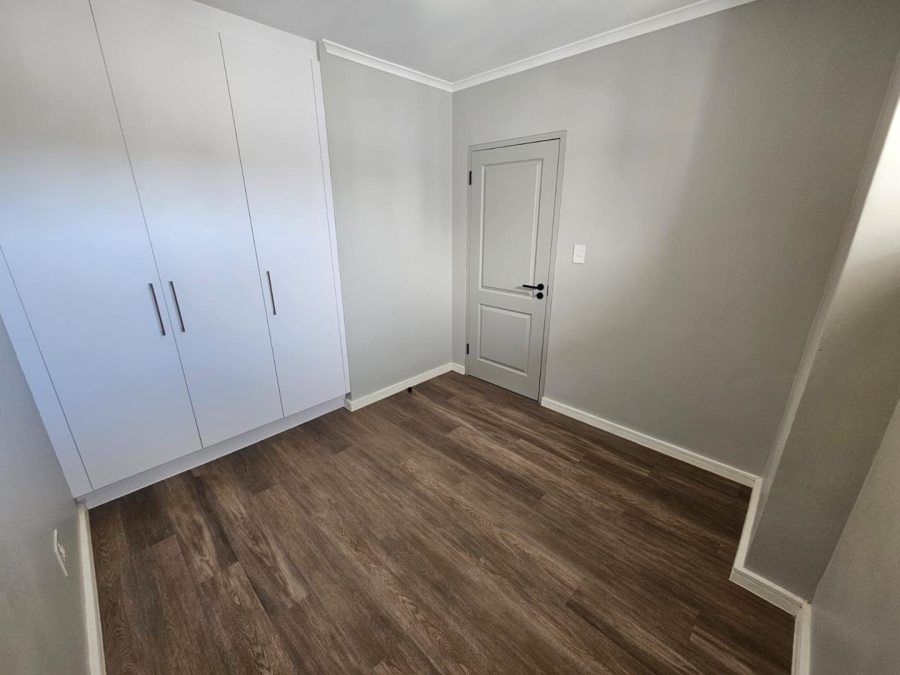 To Let 2 Bedroom Property for Rent in Sonstraal Heights Western Cape